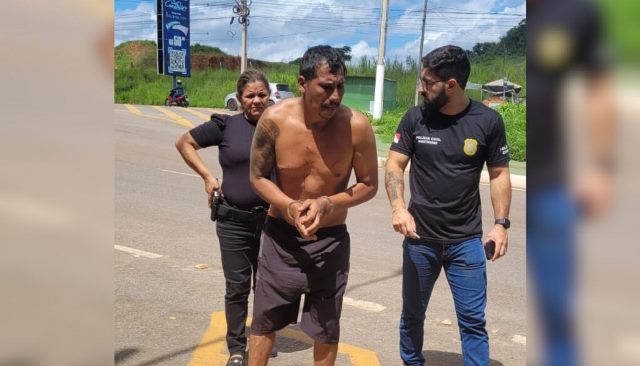 Dois vão parar no hospital por serem esfaqueados durante discussão