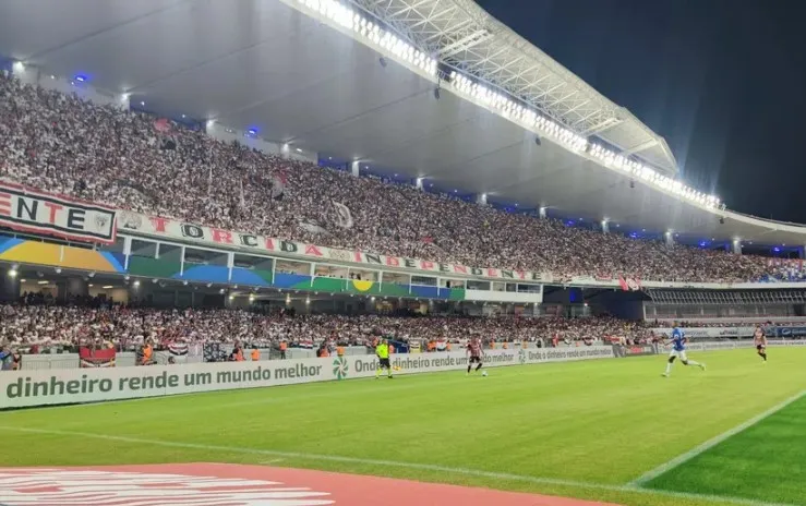 Águia faturou mais de R$ 1 milhão contra o São Paulo