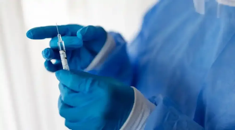 Vacina da Covid-19 pode ajudar pessoas com insuficiência cardíaca a viverem mais