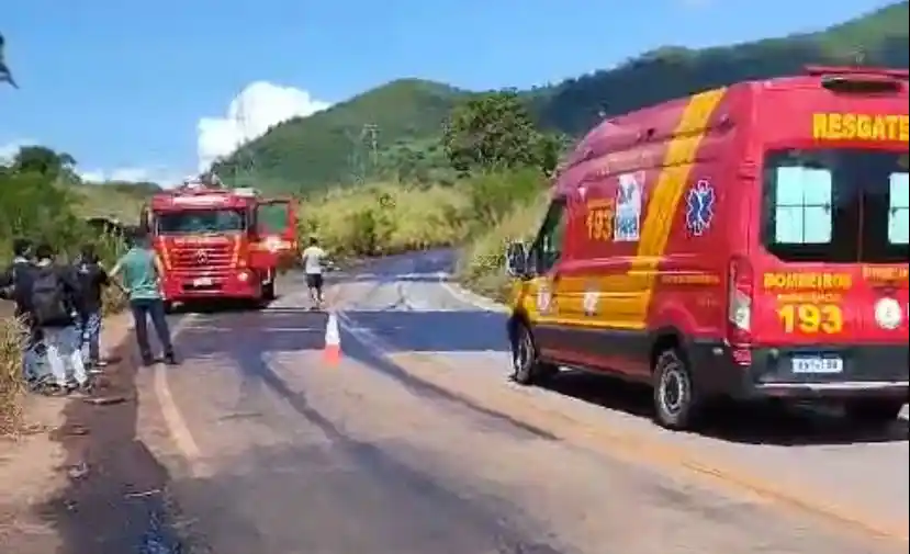 Colisão entre caminhão de minério e carreta com combustível deixa 1 morto em Parauapebas