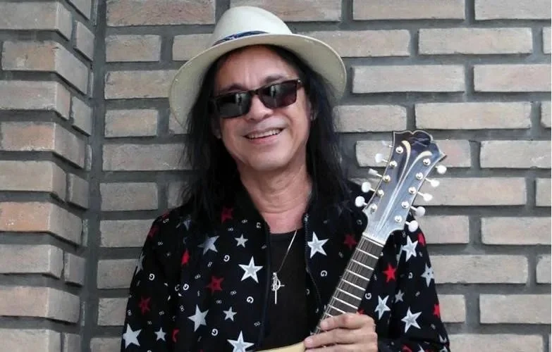 Ex-vocalista do Chiclete com Banana morre em Salvador