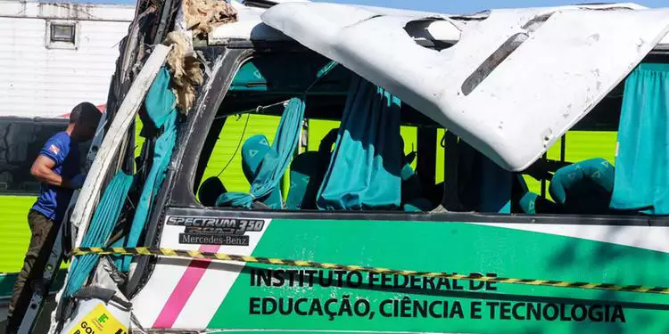 Acidente com ônibus do IFPA: perícia do veículo é finalizada; laudo pode sair em 10 dias