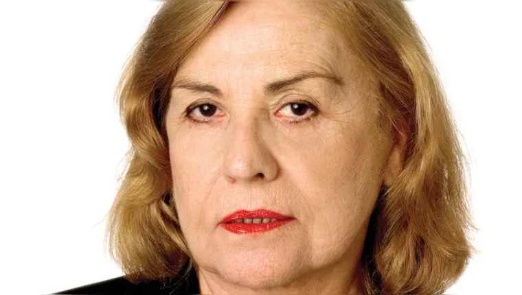 Lembre novelas de Jacqueline Laurence, que morreu aos 91