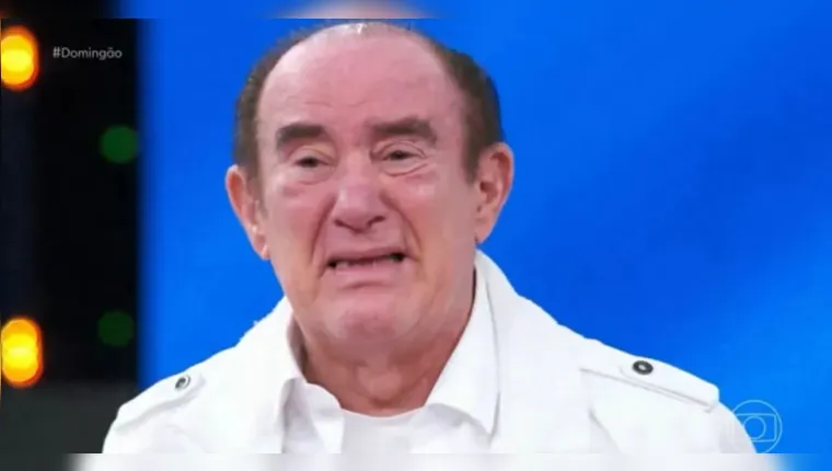 Renato Aragão chora ao voltar à Globo após 4 anos fora da TV