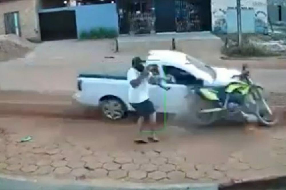 Pai salva filho de atropelamento no sul do Pará