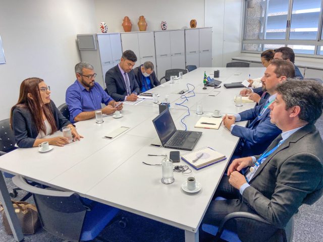 Josemira Gadelha vai a Brasília e processo de quitação das casas do Residencial Canaã inicia ainda este ano