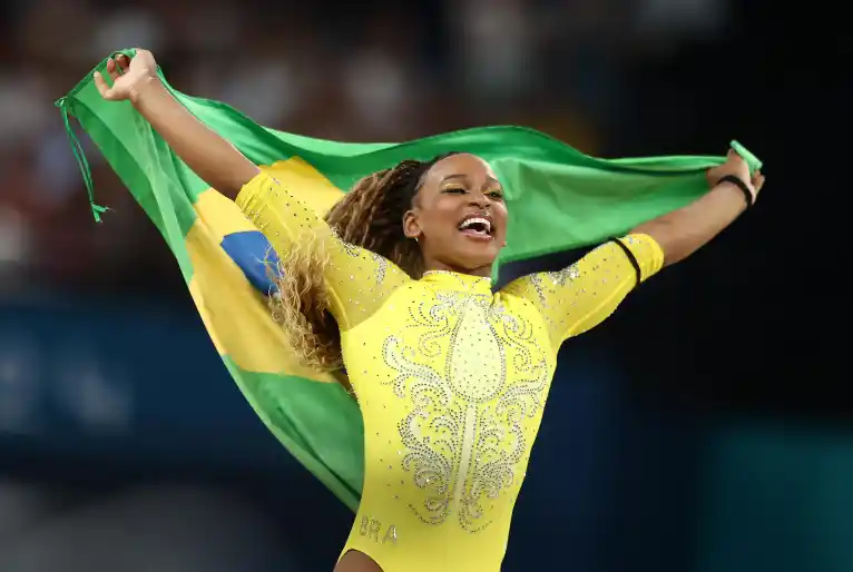 Rebeca vira a maior medalhista mulher do Brasil em Olimpíadas