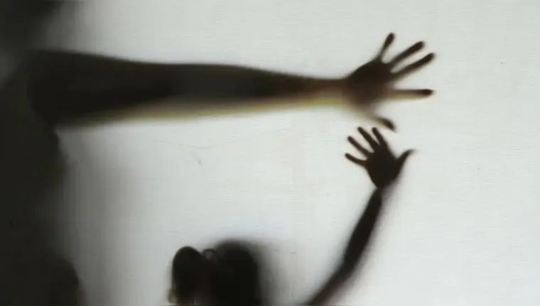 Pará: criança de 3 anos é estuprada e quase afogada em balde