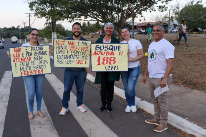 Hospital Regional de Tucuruí e Unacon realizam blitz educativa para valorizar a vida