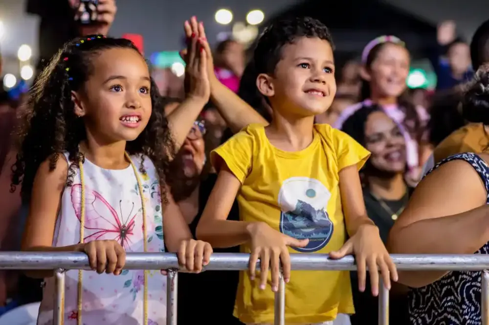 Segundo dia teve fórum, espaço lotado e emoção com três Palavrinhas