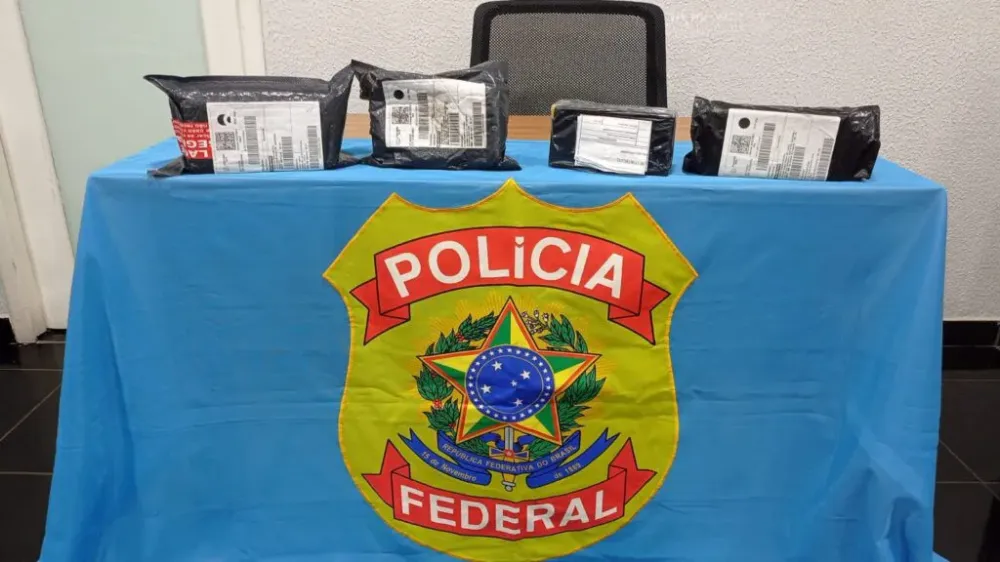 PF de Marabá prende motorista dos Correios que roubava encomendas