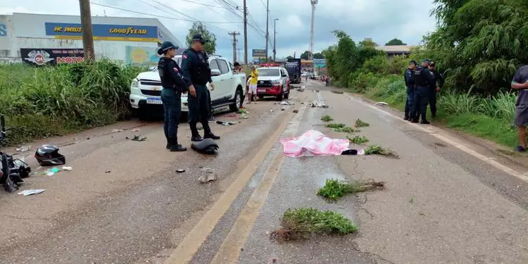 Mulher morre em acidente de moto na BR-222, na Nova Marabá