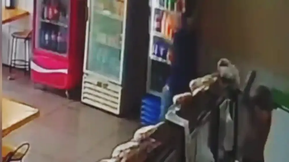 Homem golpeia funcionária de padaria com faca em Parauapebas