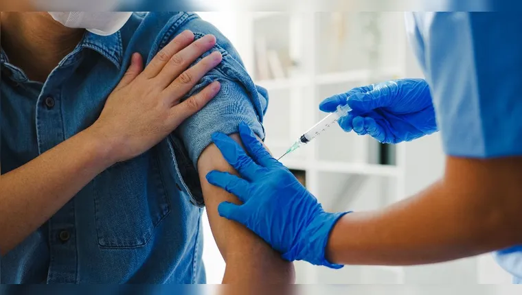 Governo anuncia vacina 100% nacional contra dengue para 2026