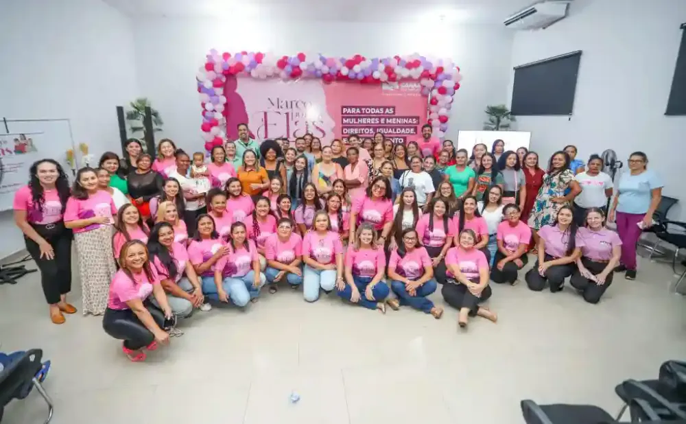 Secretaria da Mulher e Juventude realiza aula inaugural do Curso de Cozinheira Industrial