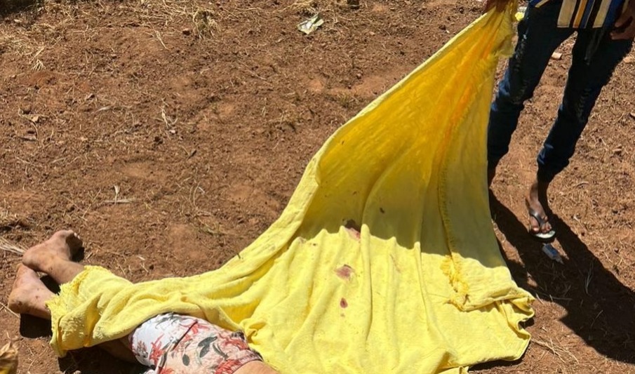 HOMEM É ASSASSINADO NO BAIRRO NOVO BRASIL EM CANAÃ