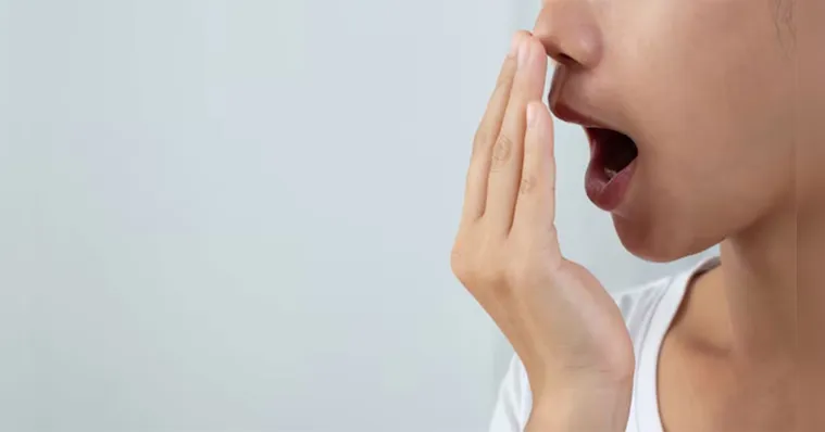 Saiba o que pode causar o mau hálito e como acabar com ele