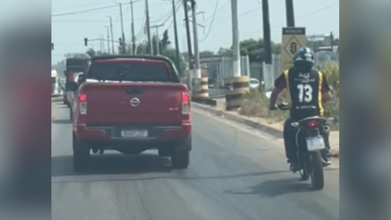 Motorista que jogou caminhonete em motoqueiro ganha condicional