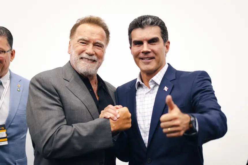 Helder Barbalho e Arnold Schwarzenegger debatem protagonismo subnacional e nova economia verde para florestas tropicais