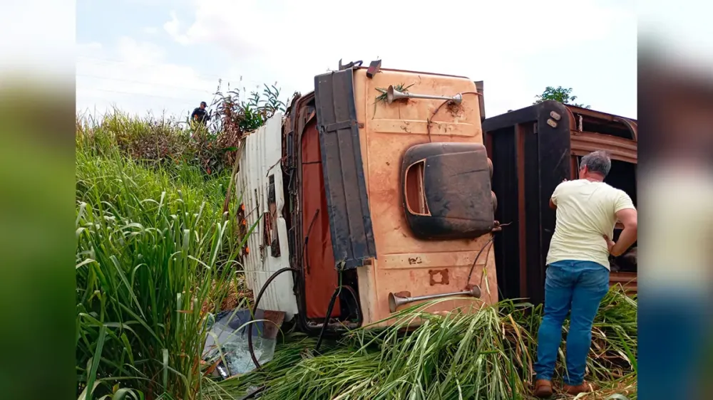 Motorista de carreta morre em acidente na BR-155, no sul do PA