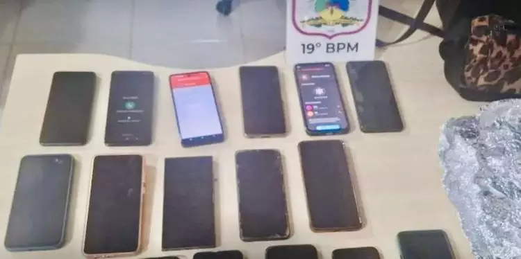 Mulher é presa por suspeita de furtar 18 celulares no show do Natanzinho Lima, em Paragominas