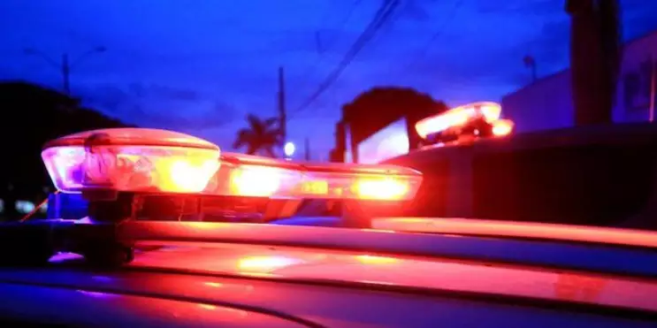 Homem é encontrado morto com sinais de esfaqueamento ao lado de igreja em Marabá