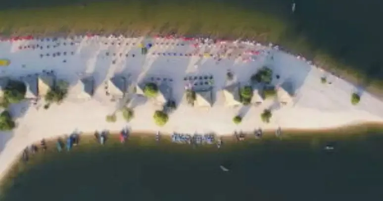 Alter do Chão supera Noronha e é eleita a praia mais bonita do Brasil