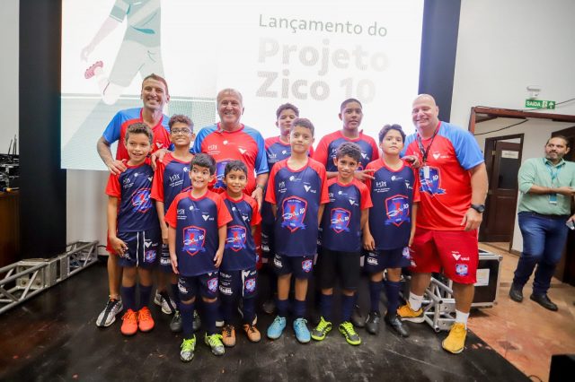 Gol no desenvolvimento social: Canaã dos Carajás recebe Projeto Zico 10