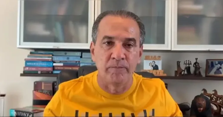 O pedido do pastor gerou críticas de internautas e questionamentos sobre a destinação dos recursos da igreja. | Reprodução/Youtube