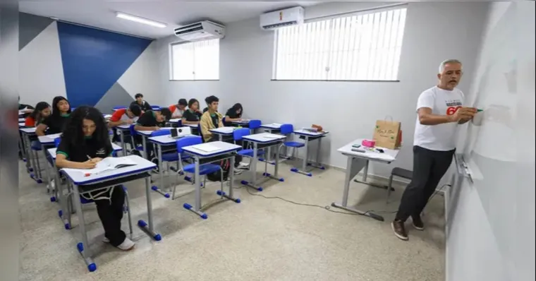 Professores temporários tem direito ao piso nacional da categoria | ( Bruno Cecim / Ag.Pará)