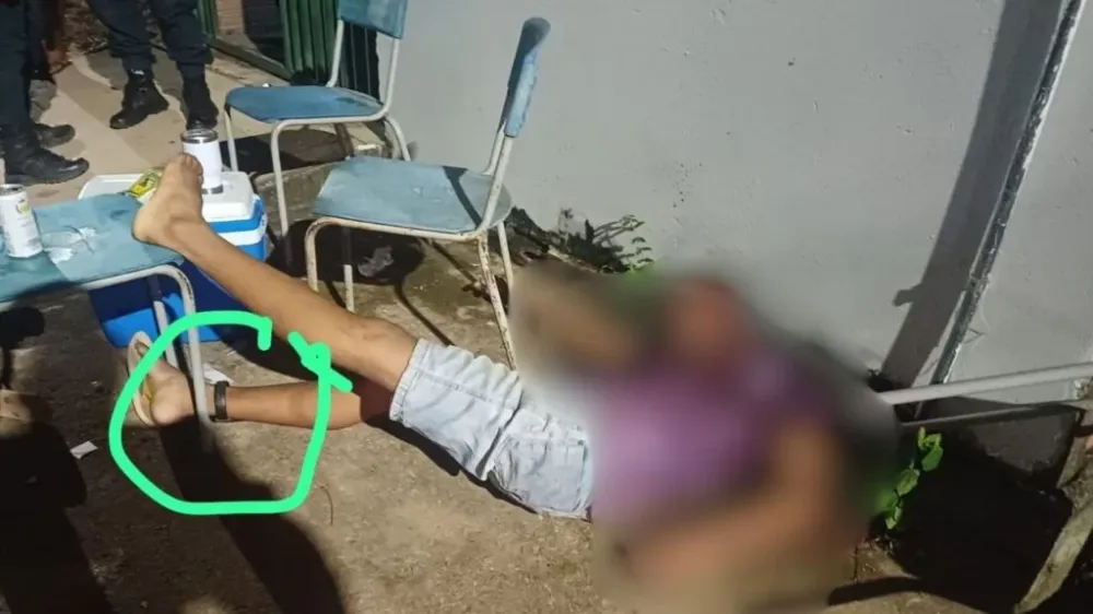 Homem em liberdade condicional é executado por dupla em moto no Liberdade