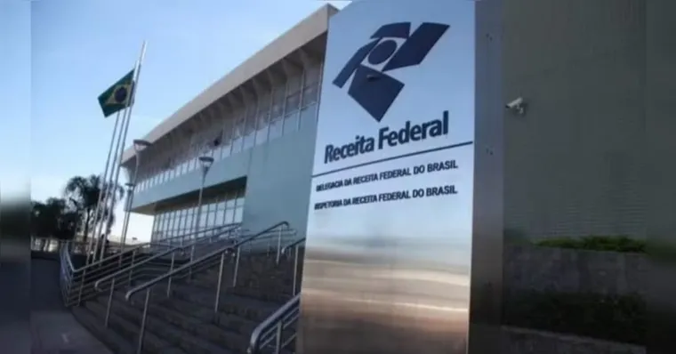 Ministro defende acabar com declaração de IR em até dois anos