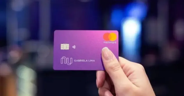 Nubank é apontado como favorito para comprar Caixa