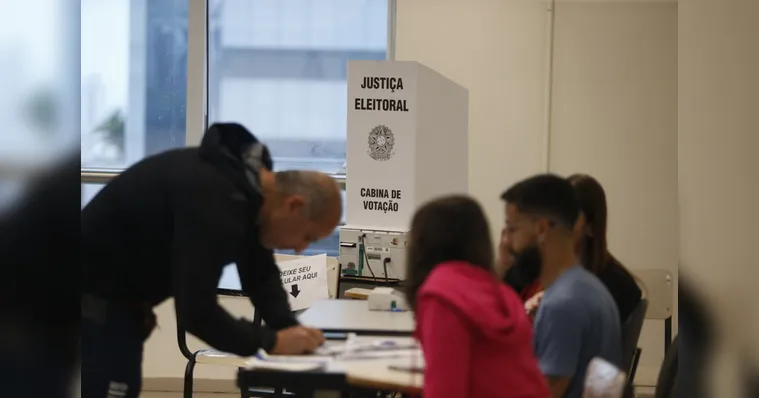 Justiça Eleitoral começa a convocar mesários para eleições em outubro