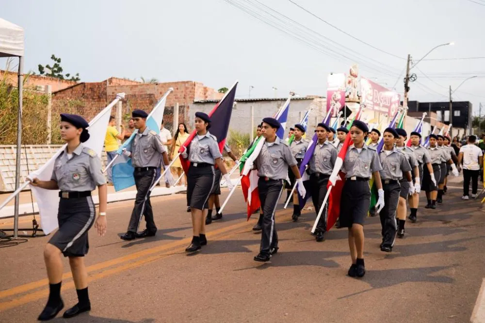 Canaã dos Carajás realiza maior desfile cívico de sua história