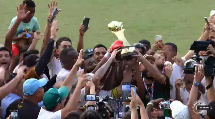 Canaã vence o Santa Rosa com gol contra e conquista título inédito da Segundinha do Parazão