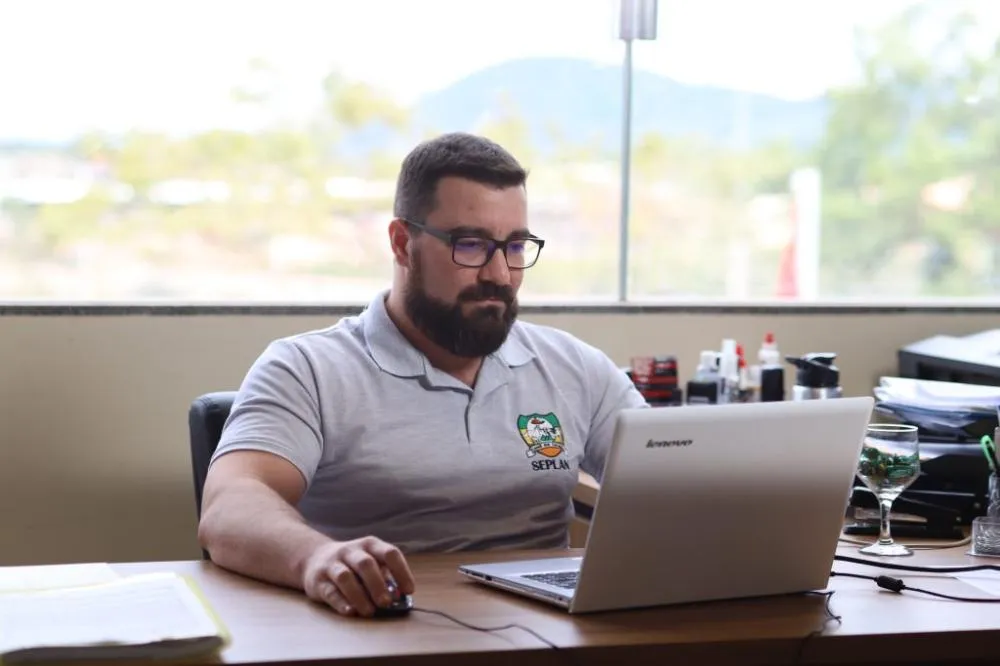 Prefeitura de Canaã dos Carajás mapeia interesse do funcionalismo em graduação