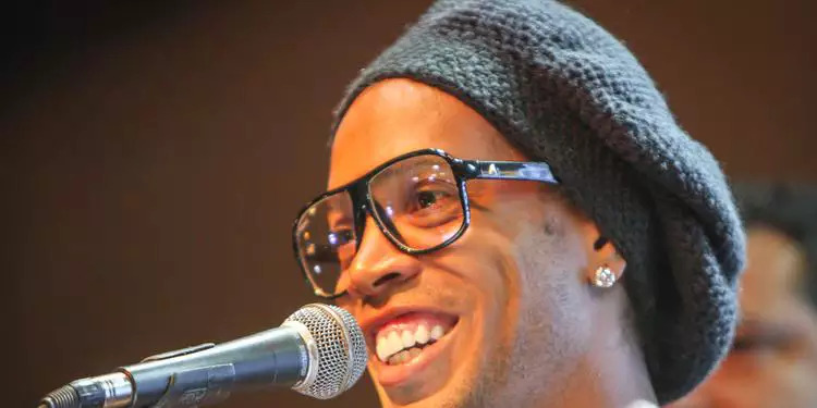 Por dívidas com o Fisco, Ronaldinho Gaúcho terá imóveis avaliados para penhora