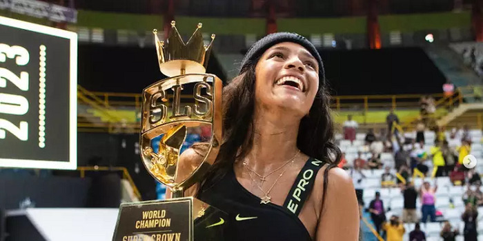 Rayssa Leal é campeã da Liga Mundial de skate com maior nota da carreira